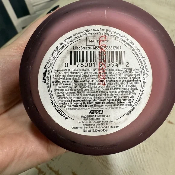 NEW MainStays Lilac Breeze Candle - Picture 2 of 4